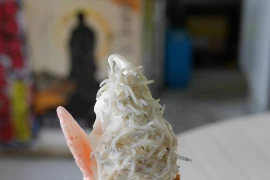 Kem cá cơm Nhật Bản: Kết hợp điên rồ hay đỉnh cao ẩm thực?