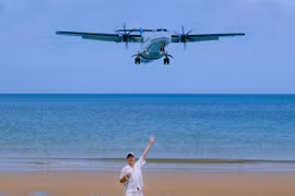 Đến bãi Đầm Trầu “săn” máy bay hạ cánh