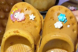 “Ăn dép” có gì ngon khiến nhiều người đợi chờ cả tiếng đồng hồ?