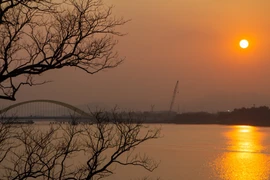 “Săn” hoàng hôn bên dòng sông Hương 