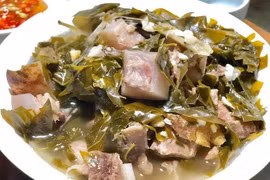 Thưởng thức món thịt trâu lá lồm của núi rừng xứ Mường