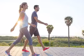 Lợi ích của việc đi bộ nhanh đối với sức khỏe