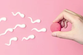 Có nên “yêu” trong ngày “đèn đỏ“?