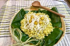 Món “ngon khó cưỡng” từ cốm