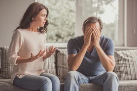 "Thủ phạm" hủy hoại chuyện gối chăn của nam giới trung niên