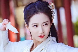 Nhan sắc “vạn người mê” của sao phim “Ỷ Thiên Đồ Long Ký” 2018 