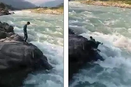 Video: Thanh niên Pakistan nhận kết cục bi thảm