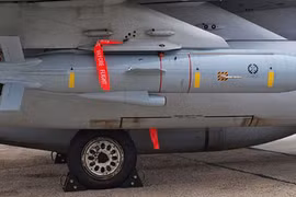 Video: Tên lửa Israel phá tan tổ hợp Pantsir-S1 Nga sản xuất ở Syria