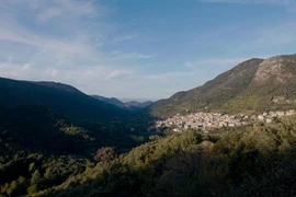 Bí mật tại ngôi làng tất cả người dân đều sống thọ hơn 100 tuổi