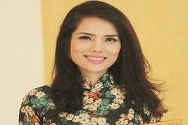 Diễn viên Kiều Thanh lần đầu tiên khoe ảnh chồng và con trai