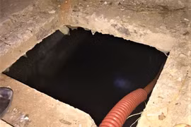 Bé trai 4 tuổi rơi xuống hố ga ven đường tử vong