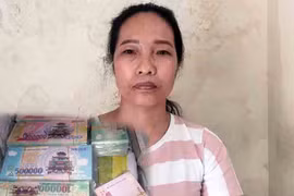 Nữ giúp việc trộm 5.000 USD của gia chủ rồi tráo bằng tiền âm phủ