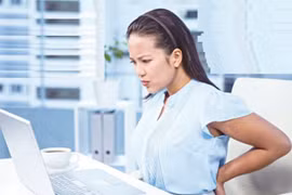 Thói quen dân văn phòng thường mắc phải nguy hiểm hơn hút thuốc lá