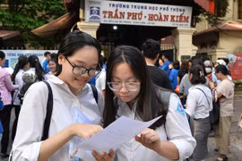 Tuyển Sinh vào lớp 10: Đề môn Ngữ văn ở Hà Nội 