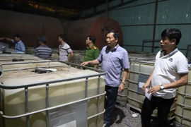 Công ty Phạm Sơn cung cấp dung môi sản xuất xăng giả cho doanh nghiệp nào?