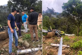 Ô tô va chạm với xe máy lao xuống vực sâu 200m, 4 người tử vong