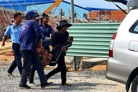 Sập công trình tại nhà máy trong KCN Giang Điền, ít nhất 2 người tử vong