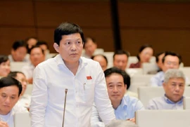  Ông Phạm Phú Quốc có 2 quốc tịch: Xem xét bãi nhiệm ĐBQH, đình chỉ chức vụ