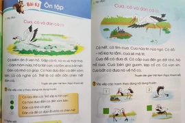 Nhặt "sạn" trong SGK lớp 1 đang khiến phụ huynh rần rần bức xúc
