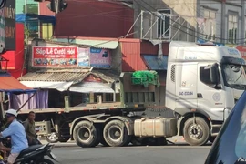 Hải Dương: Đầu kéo va chạm xe đạp, một người phụ nữ tử vong