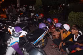 Ngày 1/5: Có 33 vụ tai nạn làm 37 người thương vong; đua xe phức tạp