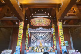 Có thật đại gia Xuân Trường lập đền thờ vợ trong chùa Tam Chúc?