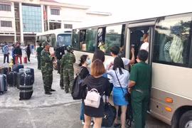 Cách ly toàn xã hội, người hoàn thành cách ly 14 ngày... về nhà thế nào?