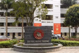 3,2 tỷ ngoài sổ sách của Đại học Ngoại Thương “trôi” về đâu?
