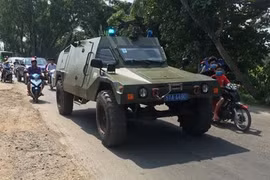 Nổ súng sới bạc 4 người chết: Công an được trang bị súng, khi nào được “bóp cò“?