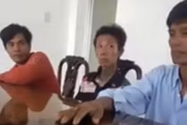 Hoang báo vụ 4 ngư phủ bị đẩy xuống biển