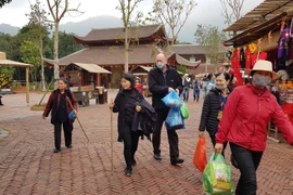 Dịch corona khiến Yên Tử vắng khách