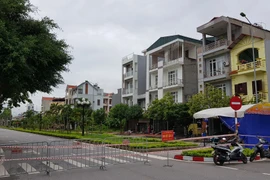 Có 4 ca nhiễm COVID-19 mới, Hải Dương phong tỏa thêm 4 cụm dân cư