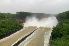 Hồ Kẻ Gỗ đã cắt lũ cho hạ du, nếu không sẽ ngập nặng hơn nữa