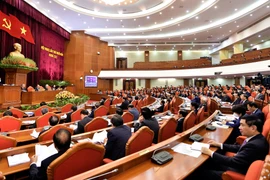 Trung ương bỏ phiếu giới thiệu nhân sự Bộ Chính trị, Ban Bí thư khóa XIII