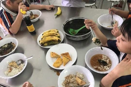 Bữa ăn bán trú “èo uột” tại Trường Trần Thị Bưởi: Có đảm bảo ATTP?
