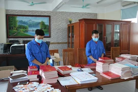 Phó Hiệu trưởng THPT Hồng Bàng làm bằng giả, trục lợi hàng trăm triệu