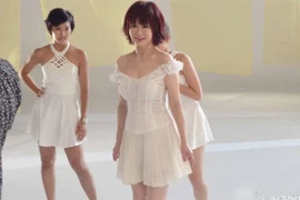 Phan Nghinh Tử 71 tuổi vẫn trẻ như thiếu nữ