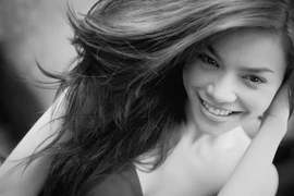 Hồ Ngọc Hà vuột giải thưởng Nghệ sĩ ĐNA xuất sắc MTV 