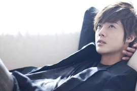 Tin nhắn chứng minh ngôi sao “Vườn sao băng” đánh bạn gái