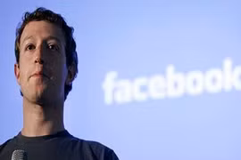 Ông chủ Facebook nhận trát hầu tòa 