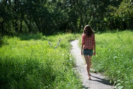 Đừng biến em thành người thứ ba