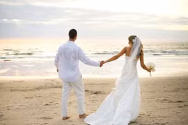 Hôn nhân thực chất là cuộc cởi đồ toàn diện