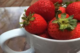 Ảnh chụp bằng iPhone đẹp dần từ đời 2G đến iPhone 6