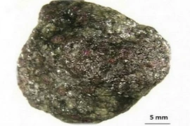 Tìm thấy hòn đá chứa 30.000 viên kim cương ở Nga