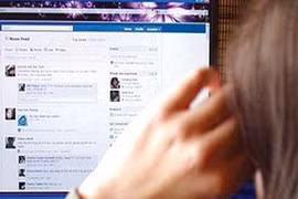 Tai bay vạ gió vì... “phây“