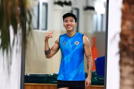 Văn Hậu khoe ảnh tập luyện, Đặng Văn Lâm liền nhắc nhở