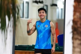 Văn Hậu khoe ảnh tập luyện, Đặng Văn Lâm liền nhắc nhở