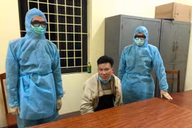 Chờ đối tượng truy nã về nhà ăn Tết, công an mật phục bắt giữ