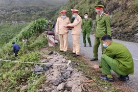 Ô tô lao xuống vực sâu ở Mèo Vạc, 3 người tử vong tại chỗ