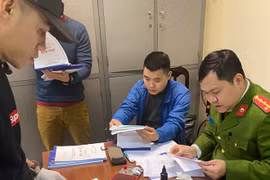 Hà Nội: Phá đường dây mua bán hóa đơn điện tử đầu tiên